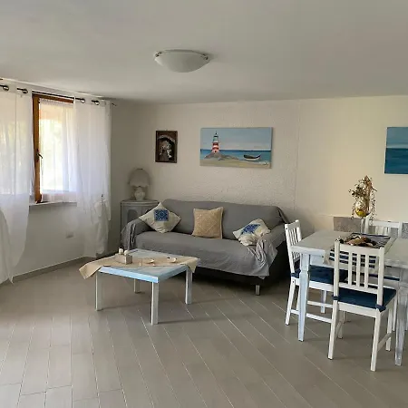 Lägenhet Ground Floor Of A Cannigione